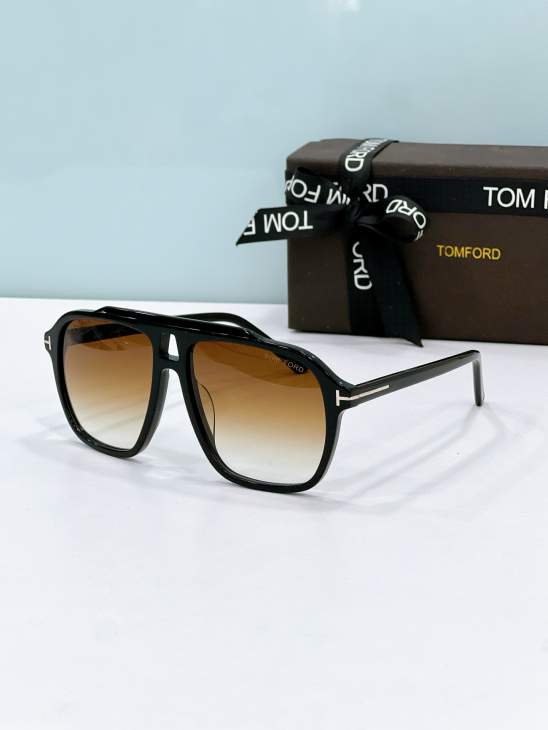 Picture of Tom Ford Sunglasses _SKUfw80536754fw